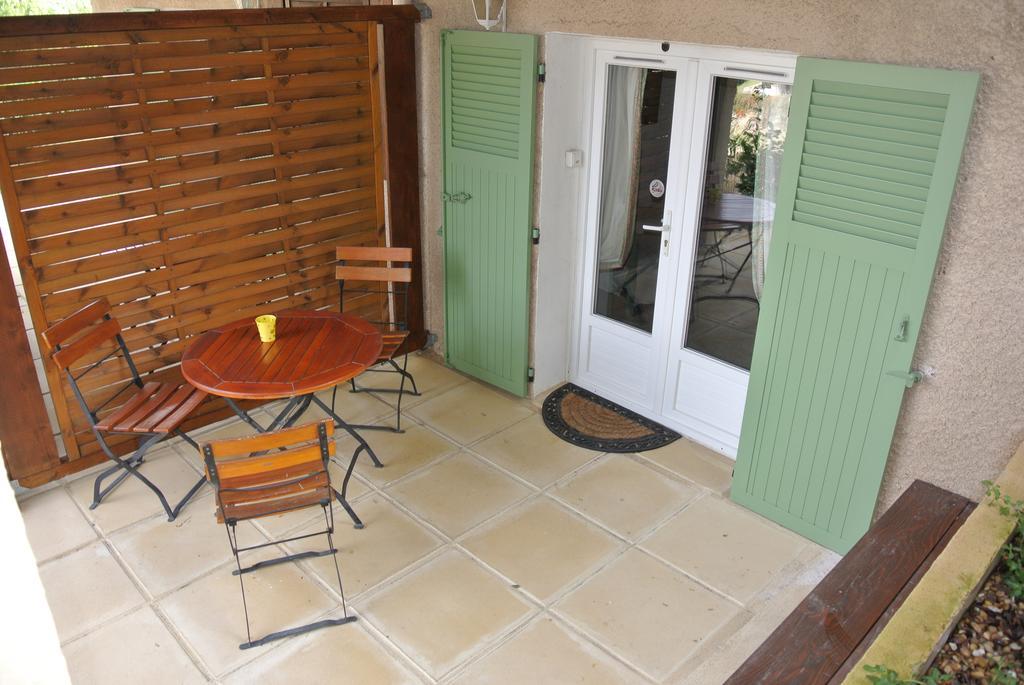 Bed and Breakfast La Vieille Bastide Flayosc Zewnętrze zdjęcie