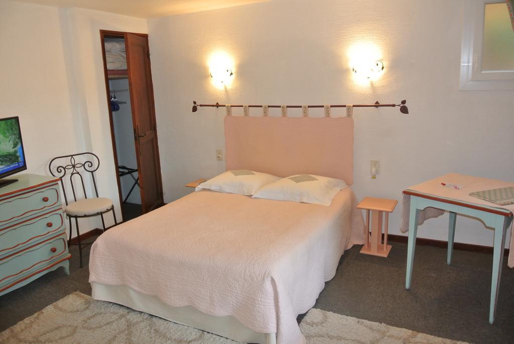 Bed and Breakfast La Vieille Bastide Flayosc Zewnętrze zdjęcie