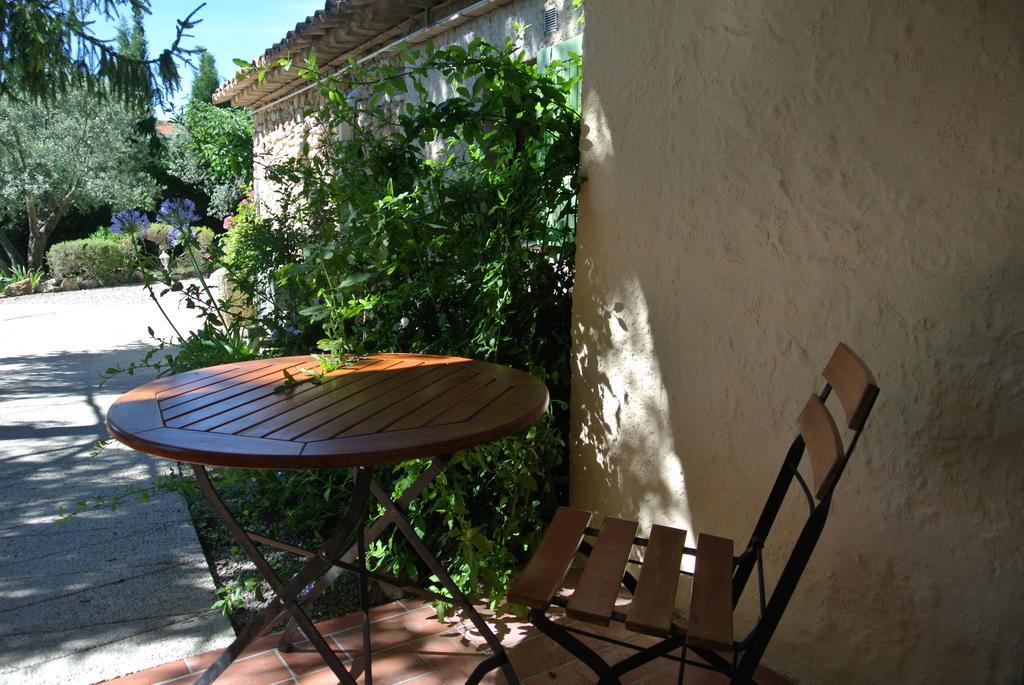 Bed and Breakfast La Vieille Bastide Flayosc Zewnętrze zdjęcie