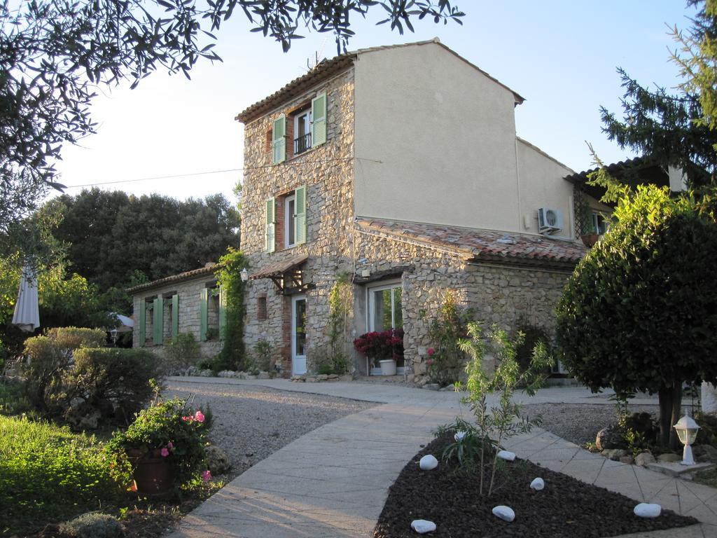 Bed and Breakfast La Vieille Bastide Flayosc Zewnętrze zdjęcie